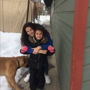 Meet your Posher, Laila